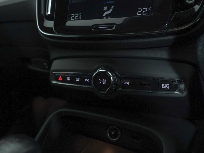 Used Volvo XC40 2020 for sale - 77245247: Photo 24