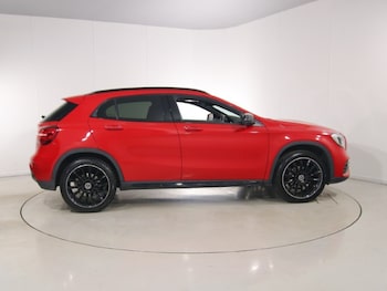 Used Mercedes-Benz GLA 2020 for sale - 79548346: Photo