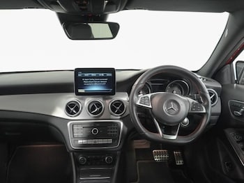 Used Mercedes-Benz GLA 2020 for sale - 79548346: Photo