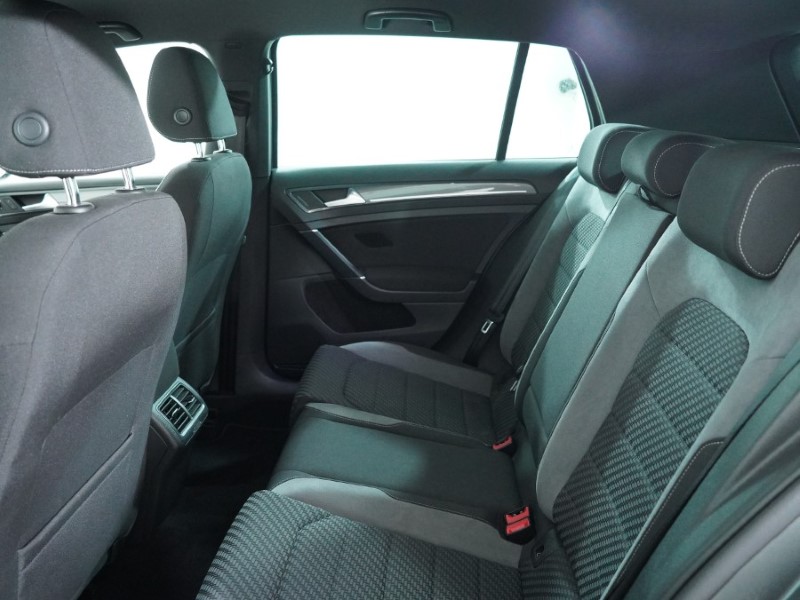 Used Volkswagen Golf 2019 for sale - 76981671: Photo 12