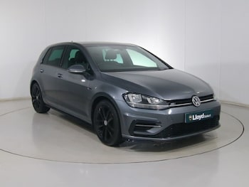Used Volkswagen Golf 2019 for sale - 76981671: Photo
