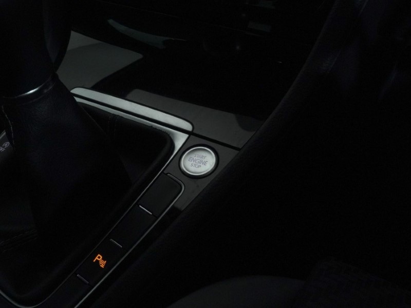 Used Volkswagen Golf 2019 for sale - 76981671: Photo 20