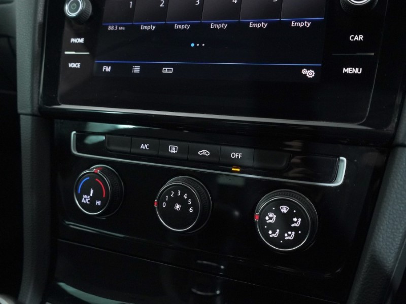 Used Volkswagen Golf 2019 for sale - 76981671: Photo 28