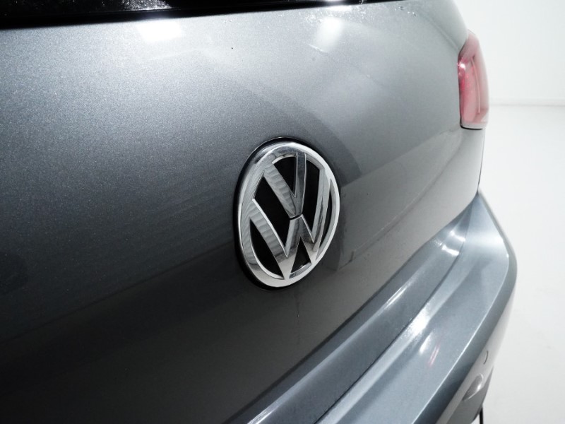 Used Volkswagen Golf 2019 for sale - 76981671: Photo 38