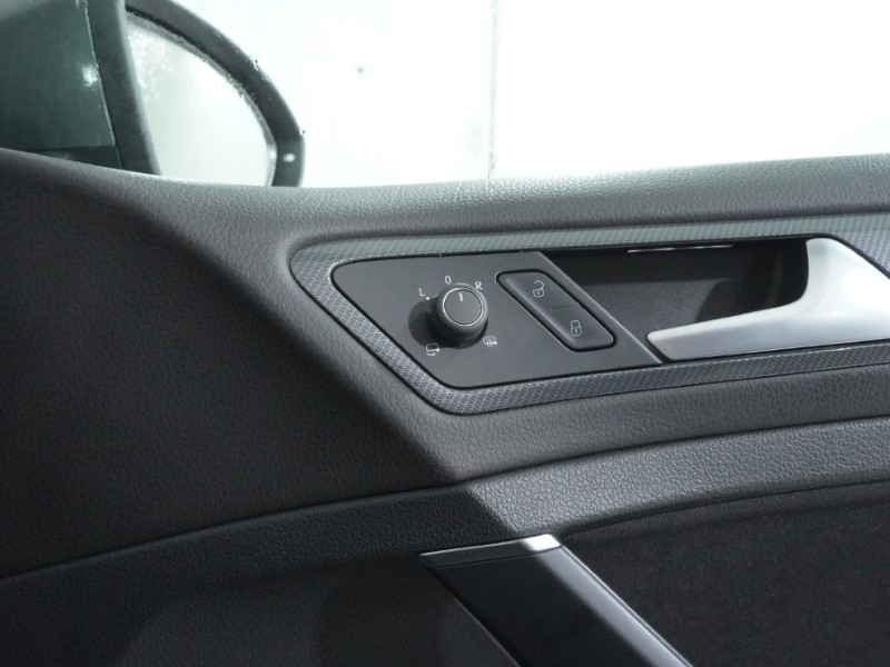 Used Volkswagen Golf 2019 for sale - 76981671: Photo 43