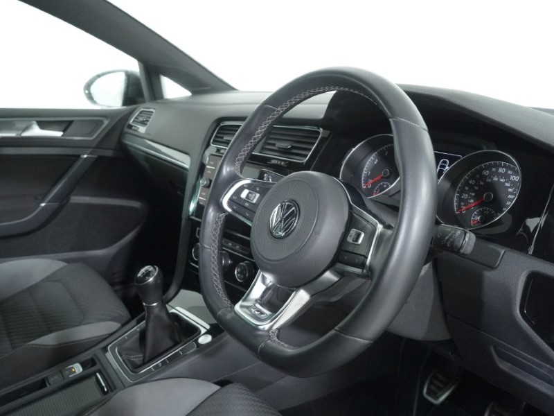 Used Volkswagen Golf 2019 for sale - 76981671: Photo 6