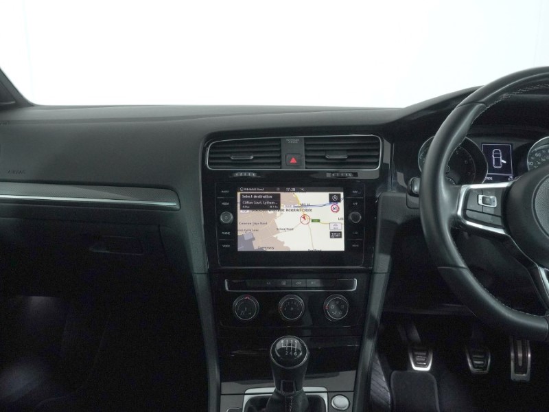 Used Volkswagen Golf 2019 for sale - 76981671: Photo 8