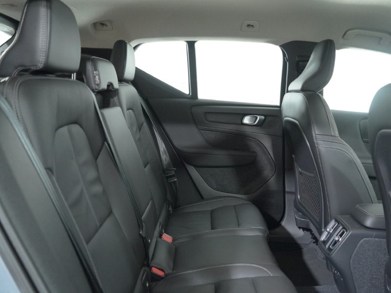 Used Volvo XC40 2023 for sale - 77077061: Photo 27
