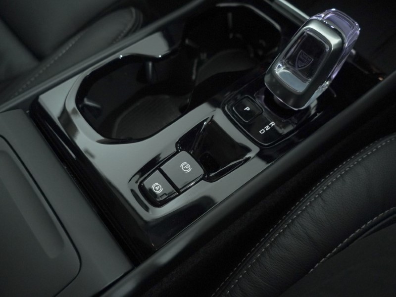 Used Volvo XC40 2023 for sale - 77077061: Photo 39