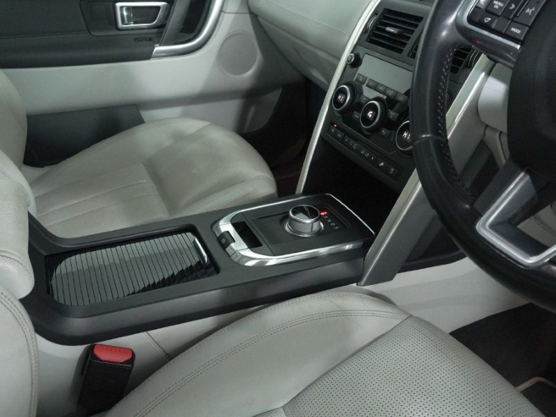 Used Land Rover Discovery Sport 2016 for sale - 77326476: Photo 10