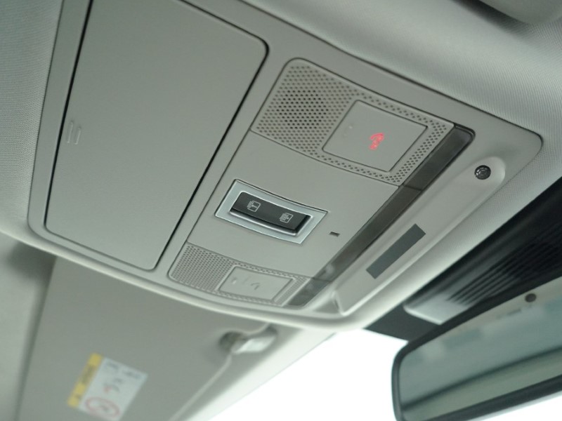 Used Land Rover Discovery Sport 2016 for sale - 77326476: Photo 18