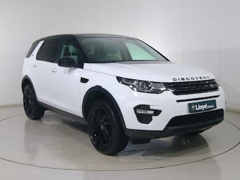 Used Land Rover Discovery Sport 2016 for sale - 77326476: Photo