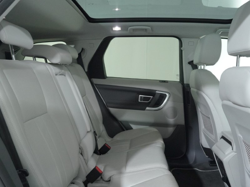 Used Land Rover Discovery Sport 2016 for sale - 77326476: Photo 56