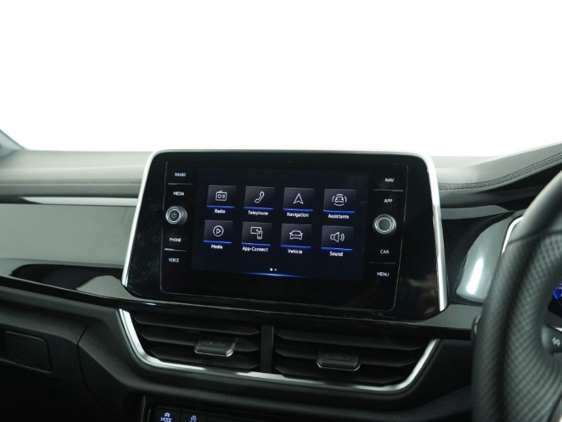 Used Volkswagen T-Roc 2023 for sale - 77997053: Photo 42