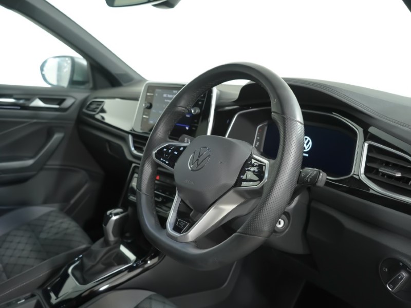 Used Volkswagen T-Roc 2023 for sale - 77997053: Photo 6