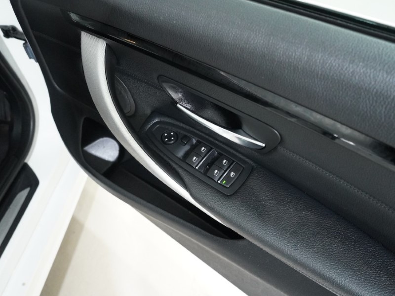 Used BMW 4 Series 2018 for sale - 77589855: Photo 43