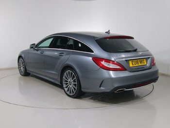 Used Mercedes-Benz CLS 2018 for sale - 76981877: Photo