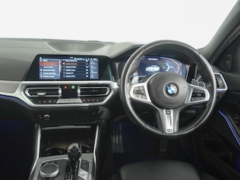 Used BMW 3 Series 2021 for sale - 78381569: Photo