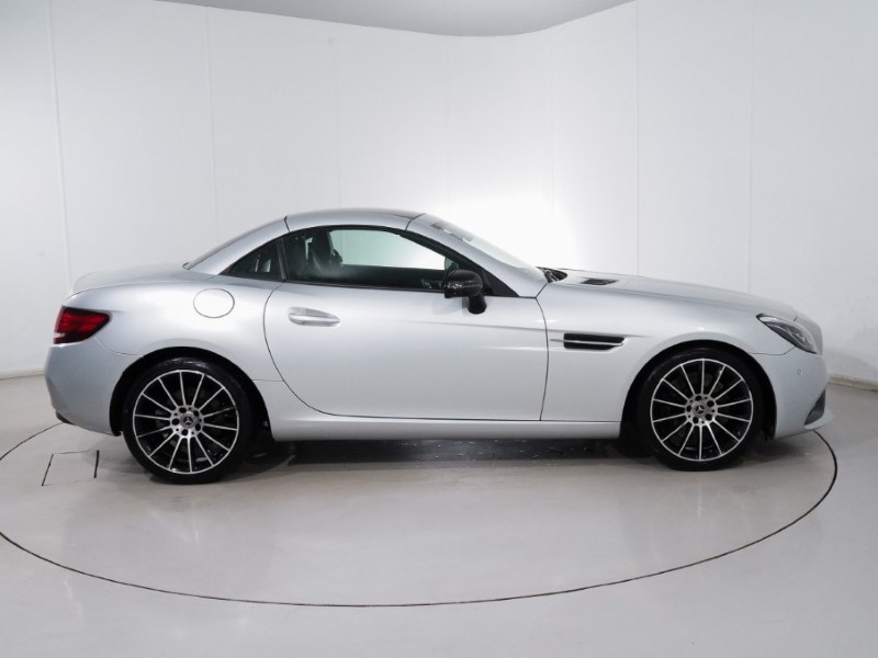 Used Mercedes-Benz SLC 2018 for sale - 77367172: Photo 3