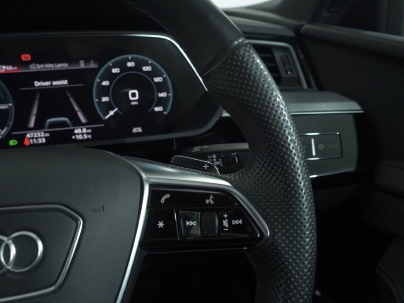 Used Audi e-tron 2020 for sale - 76981437: Photo 33