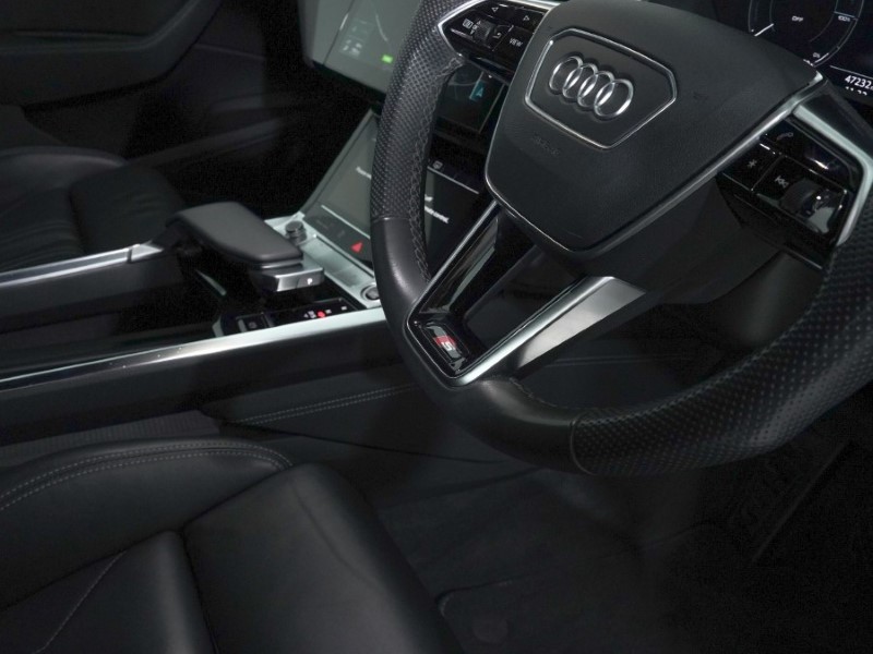 Used Audi e-tron 2020 for sale - 76981437: Photo 38