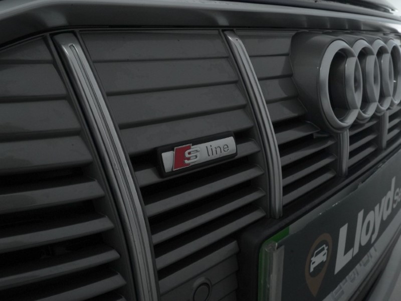 Used Audi e-tron 2020 for sale - 76981437: Photo 41