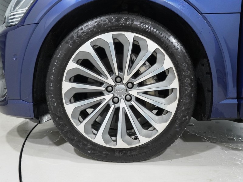 Used Audi e-tron 2020 for sale - 76981437: Photo 43