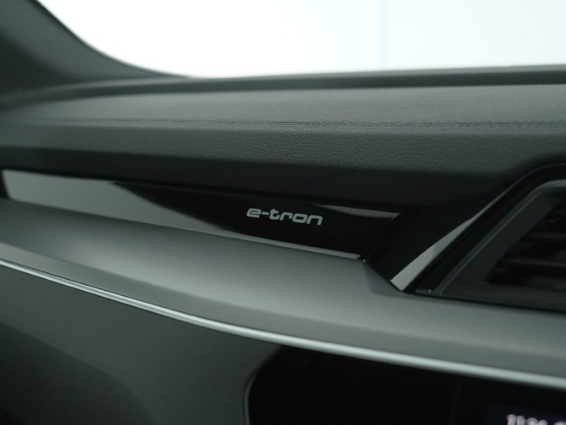 Used Audi e-tron 2020 for sale - 76981437: Photo 55