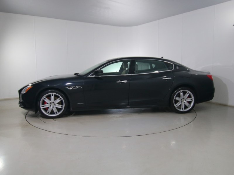 Used Maserati Quattroporte 2017 for sale - 77300604: Photo 43