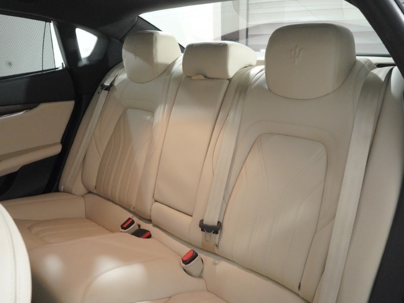 Used Maserati Quattroporte 2017 for sale - 77300604: Photo 61