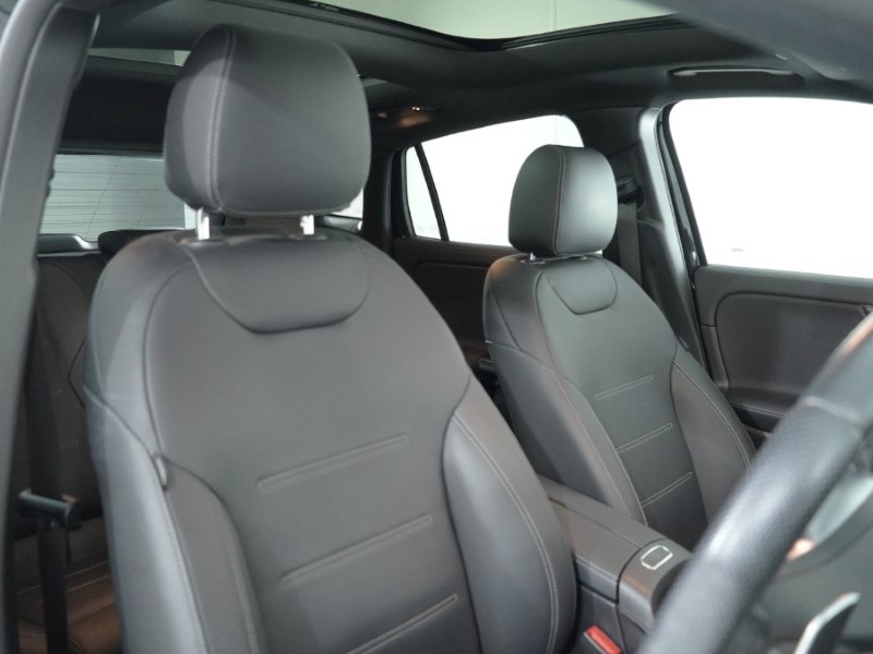 Used Mercedes-Benz GLA 2022 for sale - 77179608: Photo 11