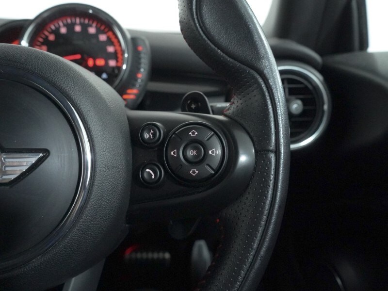 Used MINI Hatch 2017 for sale - 77532268: Photo 27