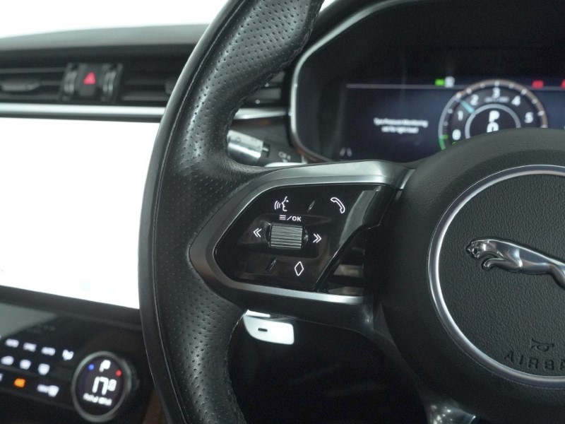 Used Jaguar F-Pace 2021 for sale - 77679014: Photo 37