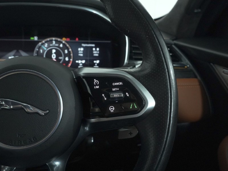 Used Jaguar F-Pace 2021 for sale - 77679014: Photo 38