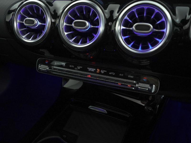 Used Mercedes-Benz A-Class 2021 for sale - 78105805: Photo 32