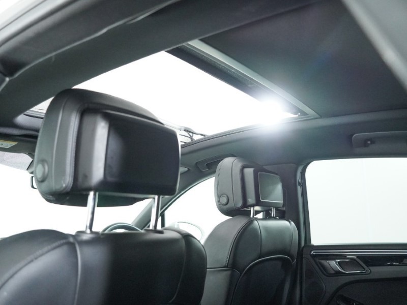 Used Porsche Macan 2019 for sale - 77665207: Photo 17