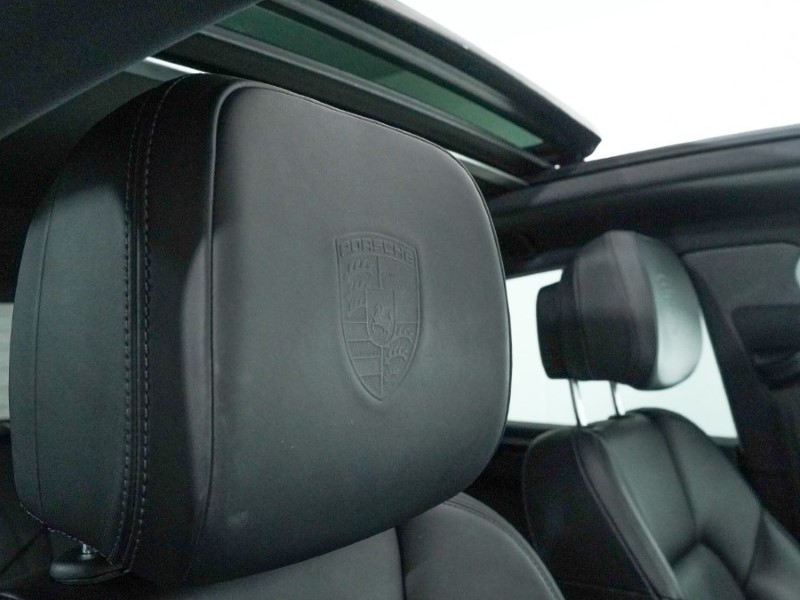 Used Porsche Macan 2019 for sale - 77665207: Photo 43