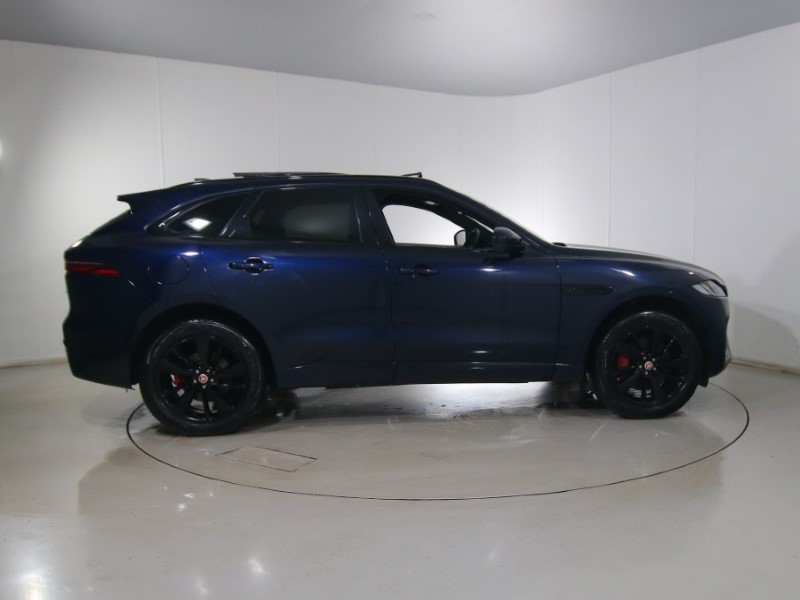 Used Jaguar F-Pace 2021 for sale - 77235598: Photo 3