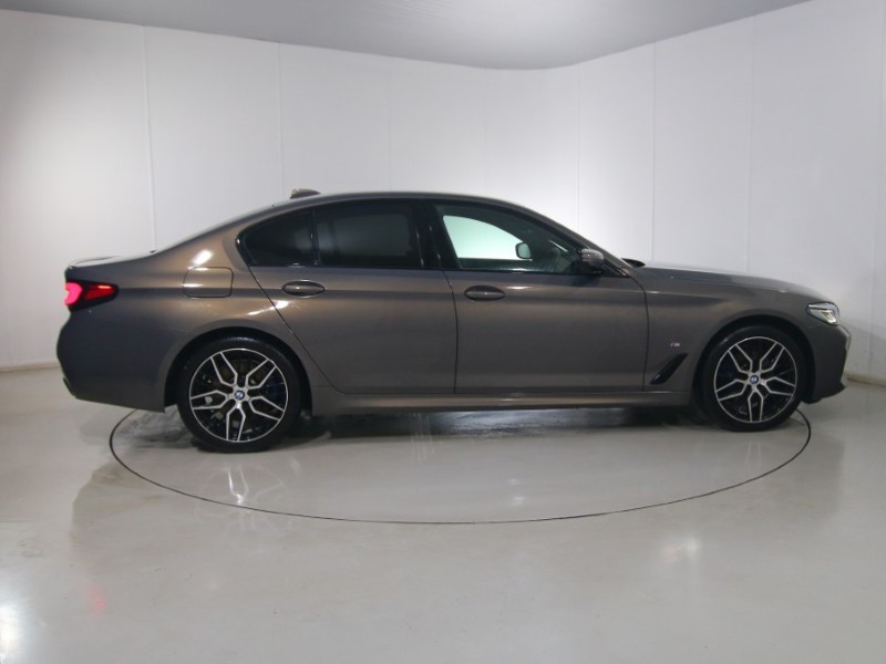 Used BMW 5 Series 2021 for sale - 77179616: Photo 3