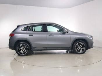 Used Mercedes-Benz GLA 2020 for sale - 78568648: Photo