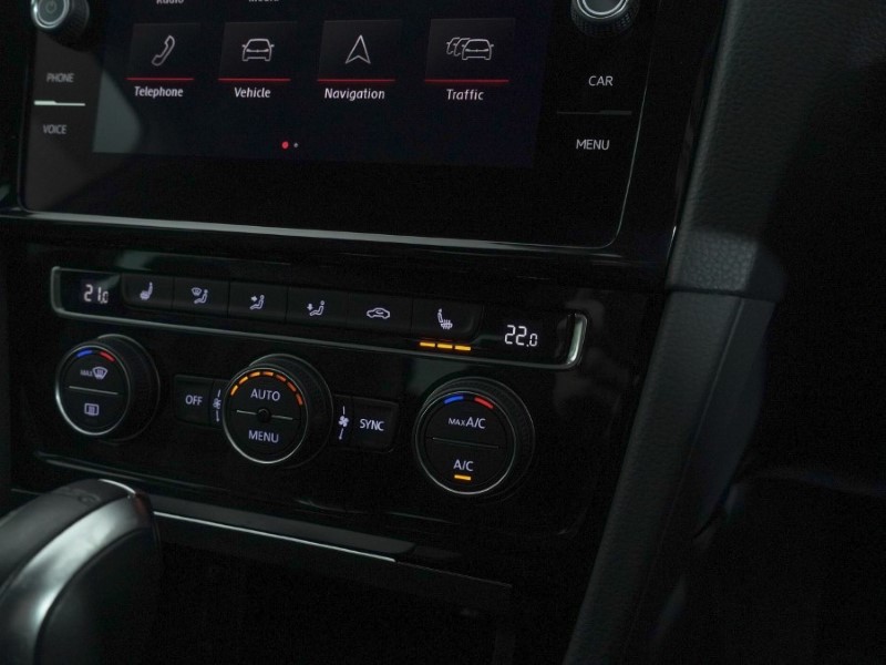 Used Volkswagen Golf 2018 for sale - 77087661: Photo 17