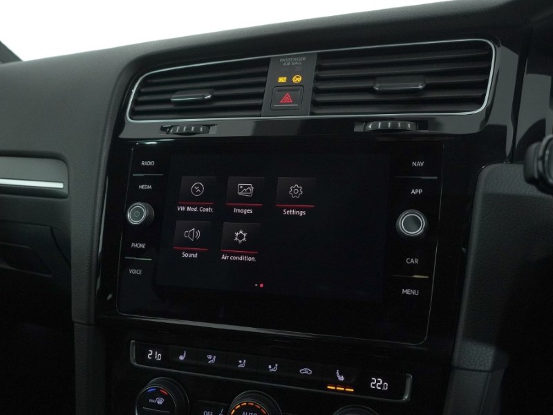 Used Volkswagen Golf 2018 for sale - 77087661: Photo 27