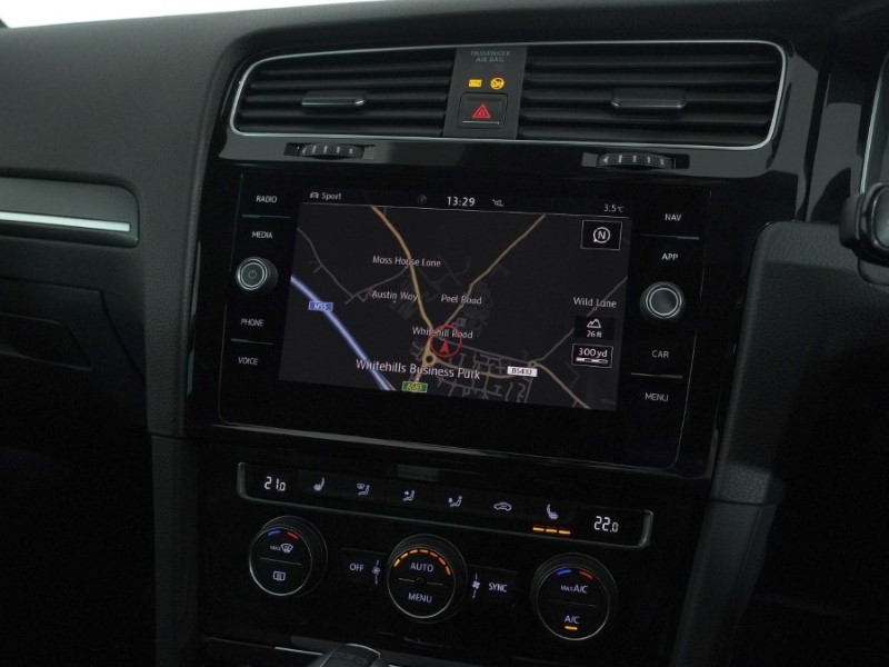 Used Volkswagen Golf 2018 for sale - 77087661: Photo 29