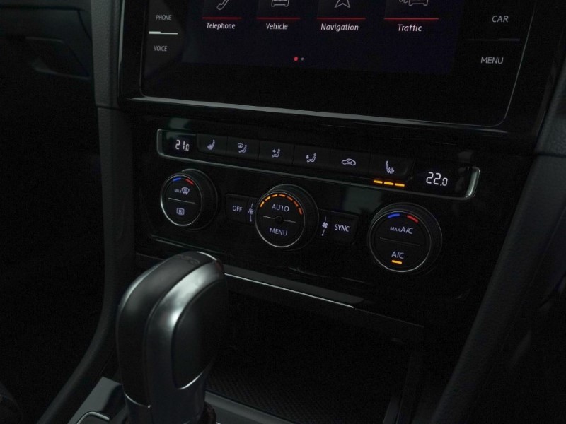 Used Volkswagen Golf 2018 for sale - 77087661: Photo 30