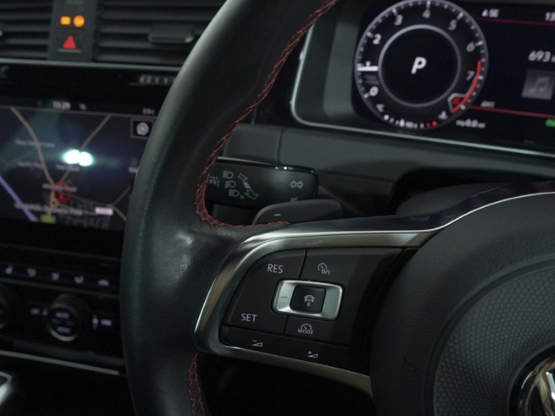 Used Volkswagen Golf 2018 for sale - 77087661: Photo 33