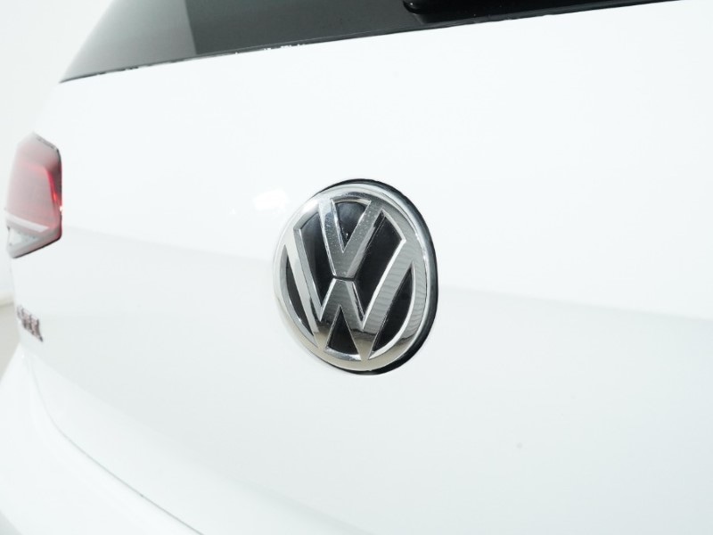 Used Volkswagen Golf 2018 for sale - 77087661: Photo 42