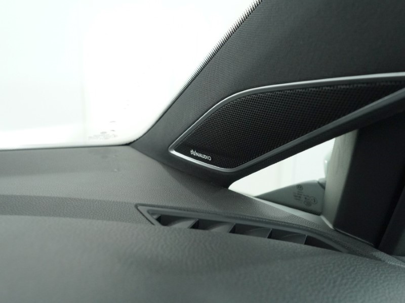 Used Volkswagen Golf 2018 for sale - 77087661: Photo 49