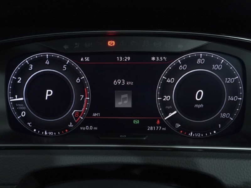 Used Volkswagen Golf 2018 for sale - 77087661: Photo 53