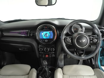 Used MINI Convertible 2019 for sale - 79491485: Photo
