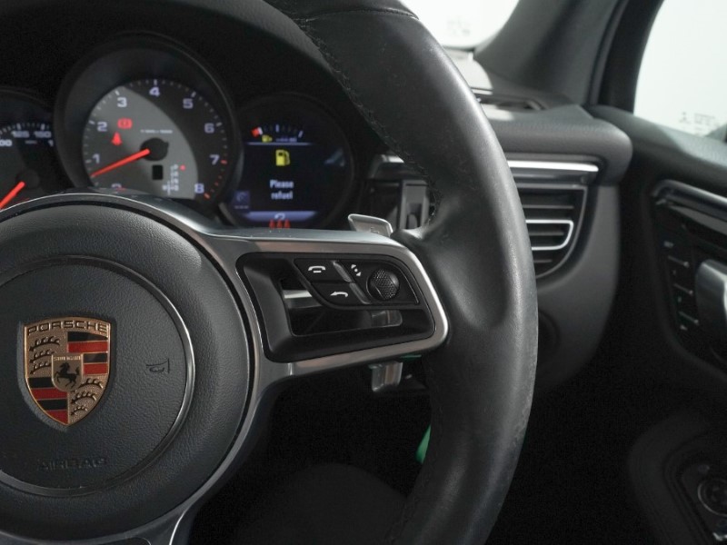 Used Porsche Macan 2020 for sale - 78179958: Photo 33